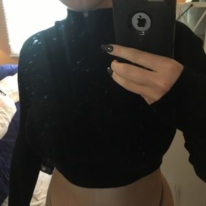 Black crop too turtle neck sweater